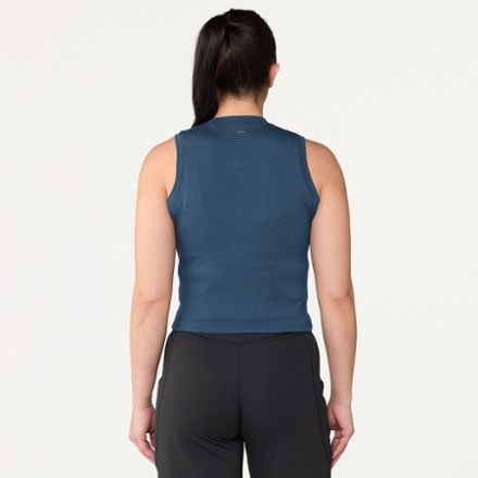 Vuori Halo Muscle Tank Top - Women's 2