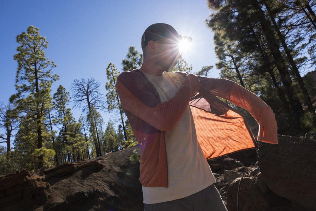 Location Image for Merino Blend 200 Realfleece Descender Long-Sleeve Half-Zip - Men's
