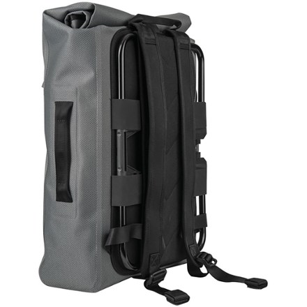 Brompton Borough Waterproof Backpack M + Frame Graphite 2
