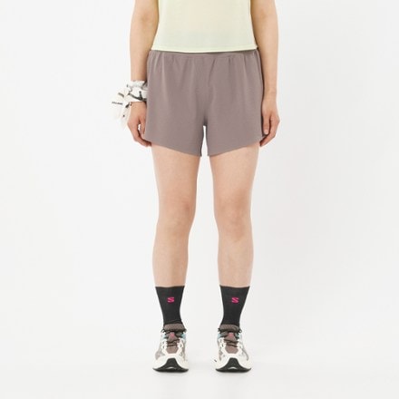 Salomon Sense Aero Stow 4" Shorts - Women's 1