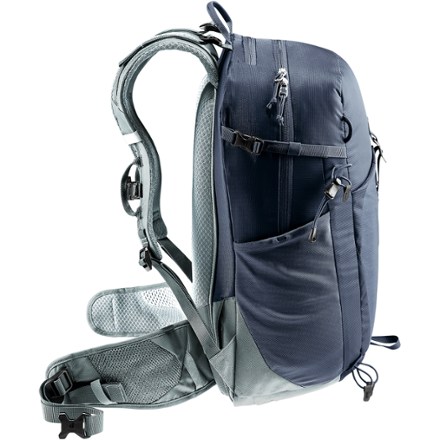 Deuter Trail 25 Pack 5