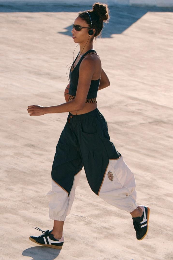 Location Image for Free Flow Joggers - Women's