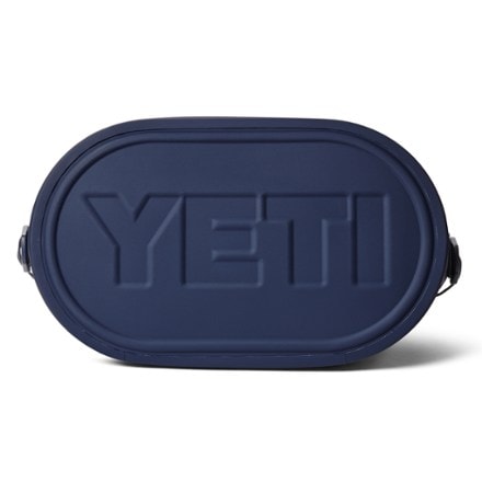 YETI Hopper M30 2.0 Soft Cooler 7