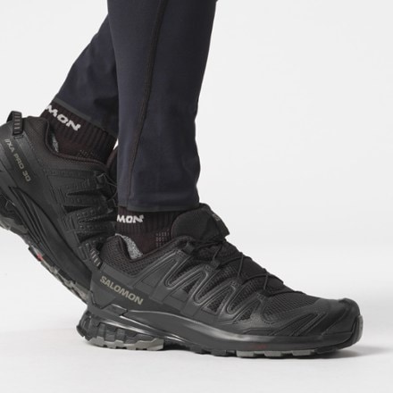 Salomon XA Pro 3D V9 Trail Shoes - Men's 6