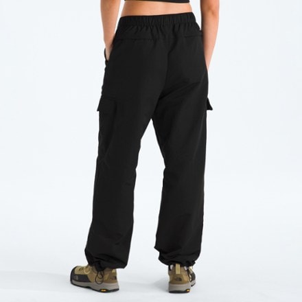 The North Face TNF Easy Wind Cargo Pants - Women's 1