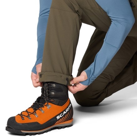 Mountain Hardwear Chockstone Alpine Pants - Men's 8