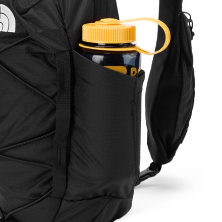 north face backpack vest The North Face Sunriser Run Vest 8, TNF Black/TNF White / M