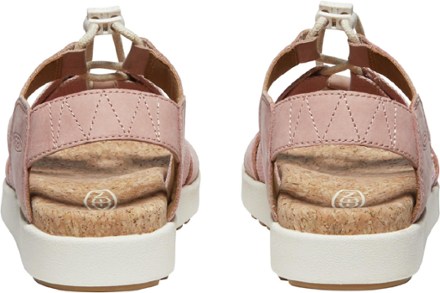 KEEN Elle Mixed Strap Sandals - Women's 4