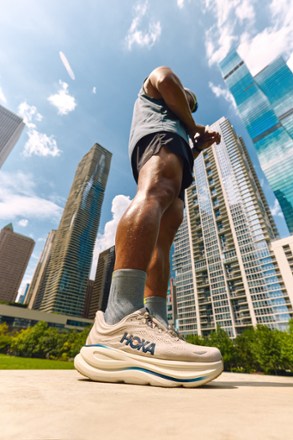 Location Image for Bondi 9 Road-Running Shoes - Men's