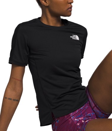 The north face women's workout short sleeve hotsell