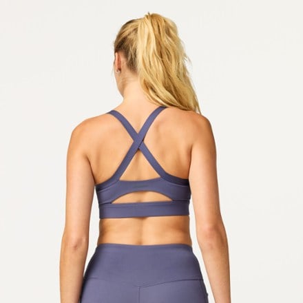 Brooks Luxe Strappy Bra 1