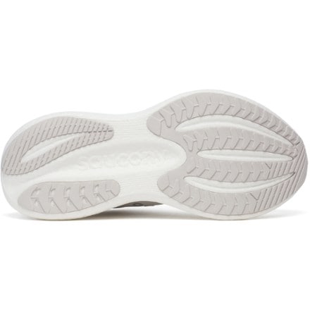 Saucony Triumph 23 Road-Running Shoes - Women's 5