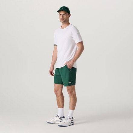 Vuori Kore Shorts - Men's 7" Inseam 3
