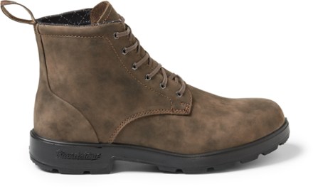 blundstone suede boots