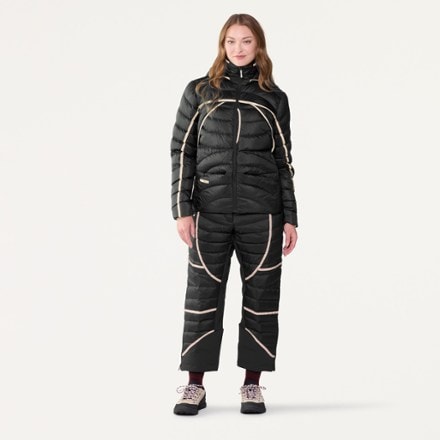 SENIQ Wildpuff Down Hoodie - Women's 5