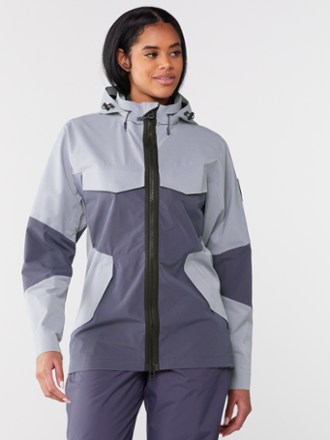 On Explorer Rain Jacket - Women's 1