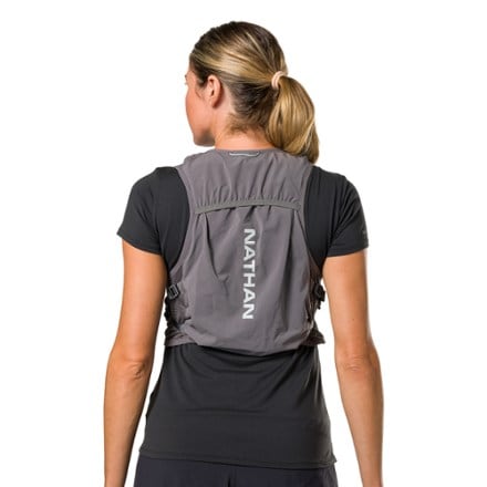 Nathan Pinnacle Breeze 4 L Hydration Vest - Women's 3