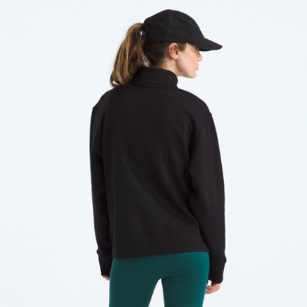 On Body Image of color Tnf Black