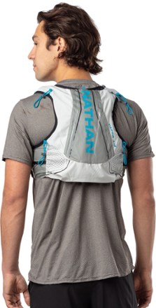 Nathan VaporAir 2.0 7 L Hydration Vest 4