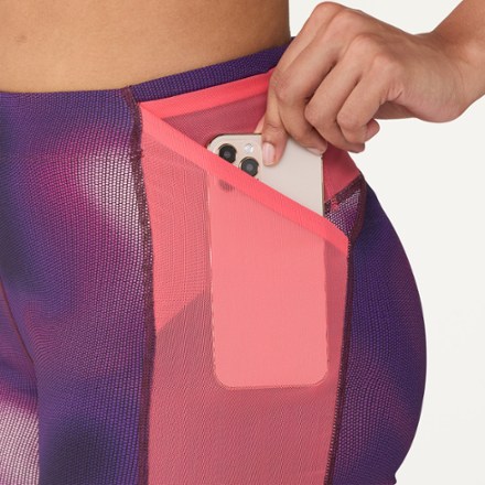 Janji 4" Trail Shorts - Women's 5