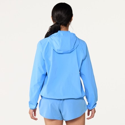 Vuori Renew Trainer Shell Jacket - Women's 2