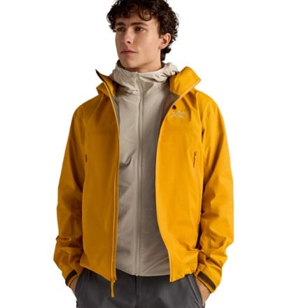 Arc'teryx Beta SL Jacket - Men's 8