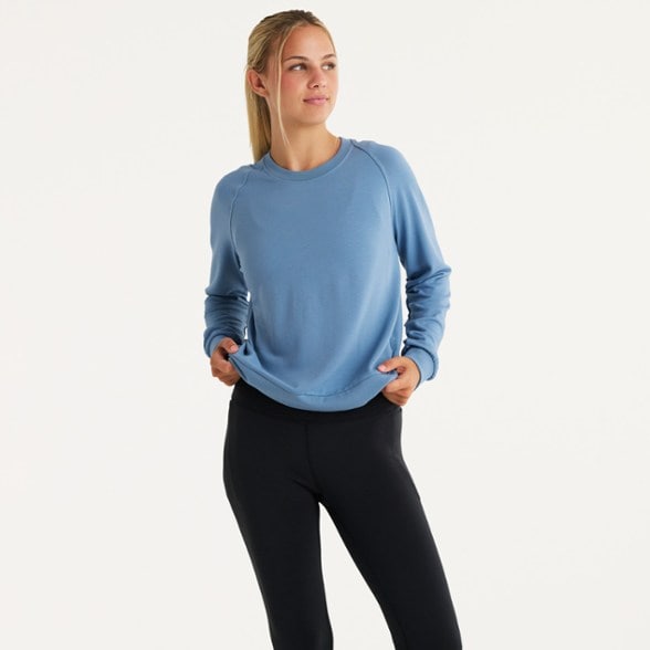 On Body Image of color Windward Blue