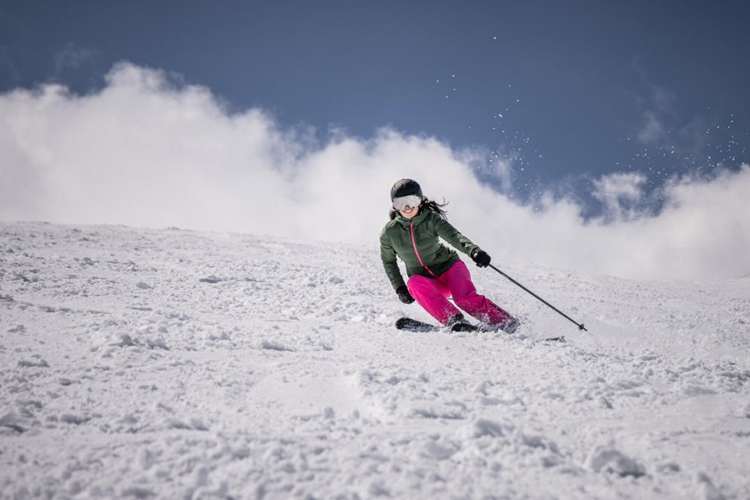 Location Image for Absolut Joy Skis with Bindings - Women's - 2024/2025