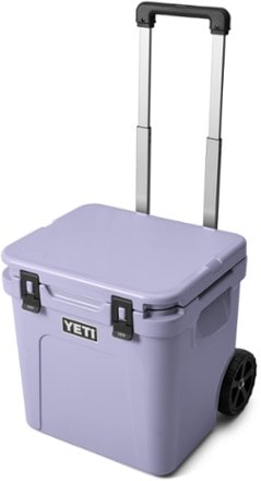 YETI Roadie 48 Wheeled Cooler 1