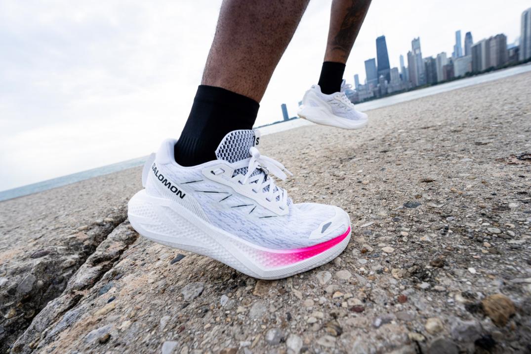 Location Image for Aero Glide 4 Road-Running Shoes - Men's