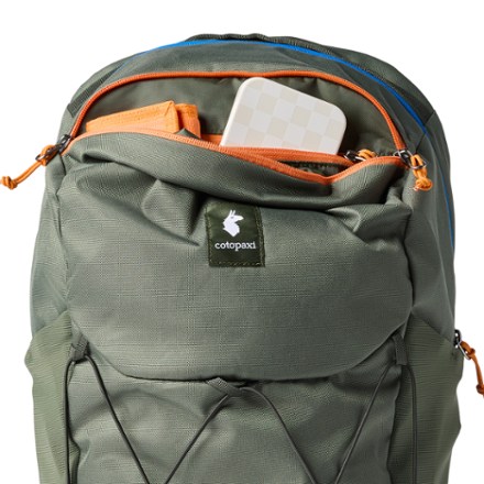 Cotopaxi Abierto 26 L Daypack Phone not included