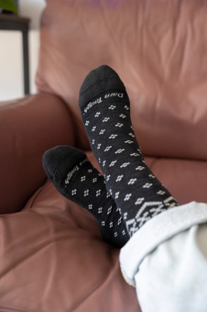 Location Image for Shetland Crew Lightweight Lifestyle Socks - Women's