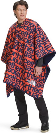 The North Face Wawona Fuzzy Blanket 1