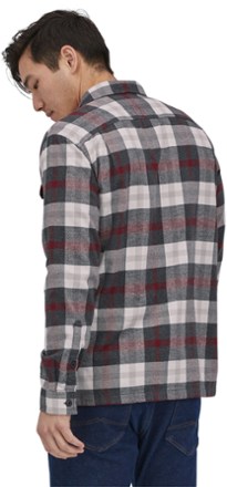 Patagonia Long-Sleeve Midweight Fjord Flannel Shirt - Men's 2