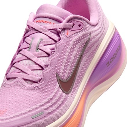 Nike Vomero Plus Road-Running Shoes - Women's 7