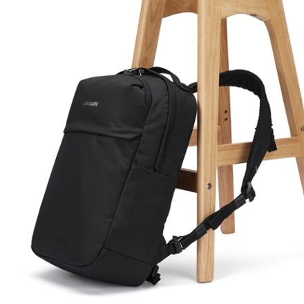 Pacsafe V 20L City Pack 4