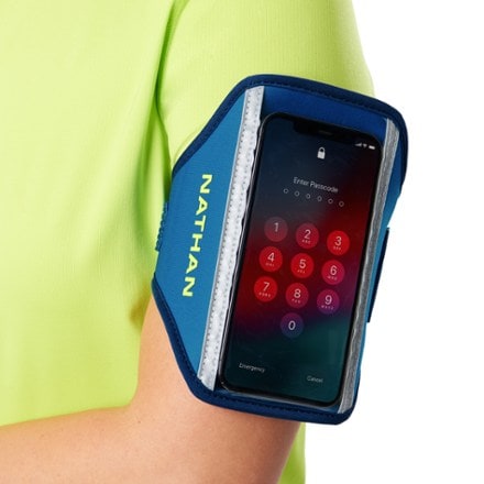 Nathan Super 5K Smartphone Armband 3