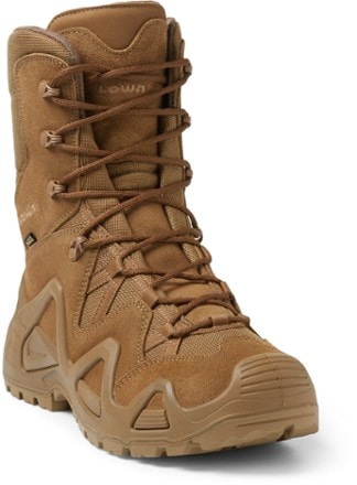 Lowa Zephyr GTX Hi TF Hiking Boots - Men's 3/4 front view (Coyote Op)