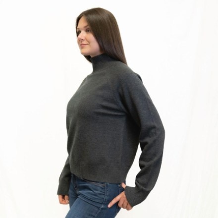Everest Designs Nile Basic Sweater - Women's 0