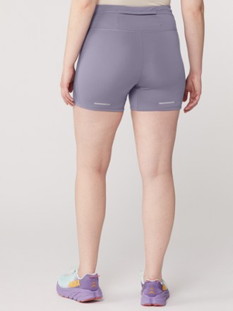 The North Face Movmynt Tight 5" Shorts - Women's 2