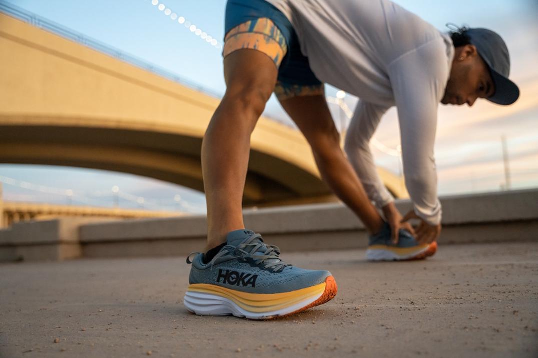 Location Image for Bondi 8 Road-Running Shoes - Men's