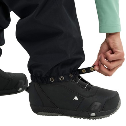 Burton Reserve 2L Relaxed Bib Pants - Men's 7