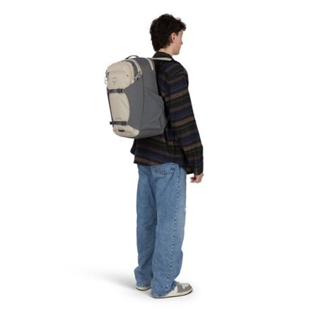 Osprey Proxima Earth Pack 30 7