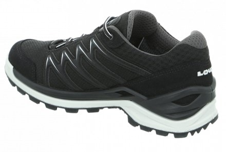 Lowa Innox Pro GTX Lo Hiking Shoes - Women's 6