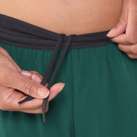 On 3" Performance 2-in-1 Shorts - Women's 7