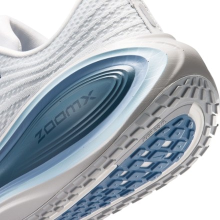 Nike Vomero Plus Road-Running Shoes - Men's 7