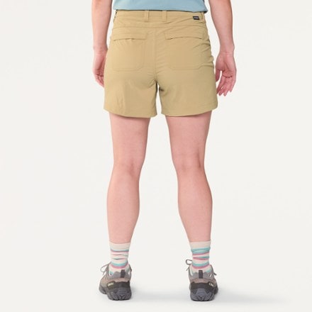 Patagonia Quandary 5" Shorts - Women's 4