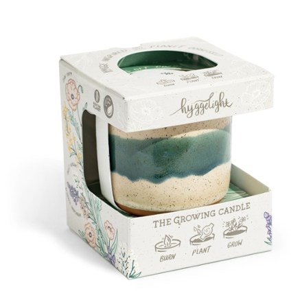 Hyggelight- The Growing Candle Edith Candle - Fire/Spice Scent 1