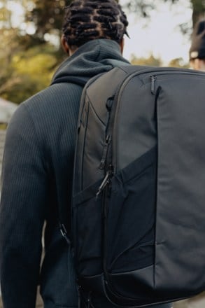 Peak Design Travel 2-in-1 Pack 40 L 7