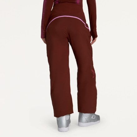 SENIQ Joyride Insulated Ski Pants - Women's 1